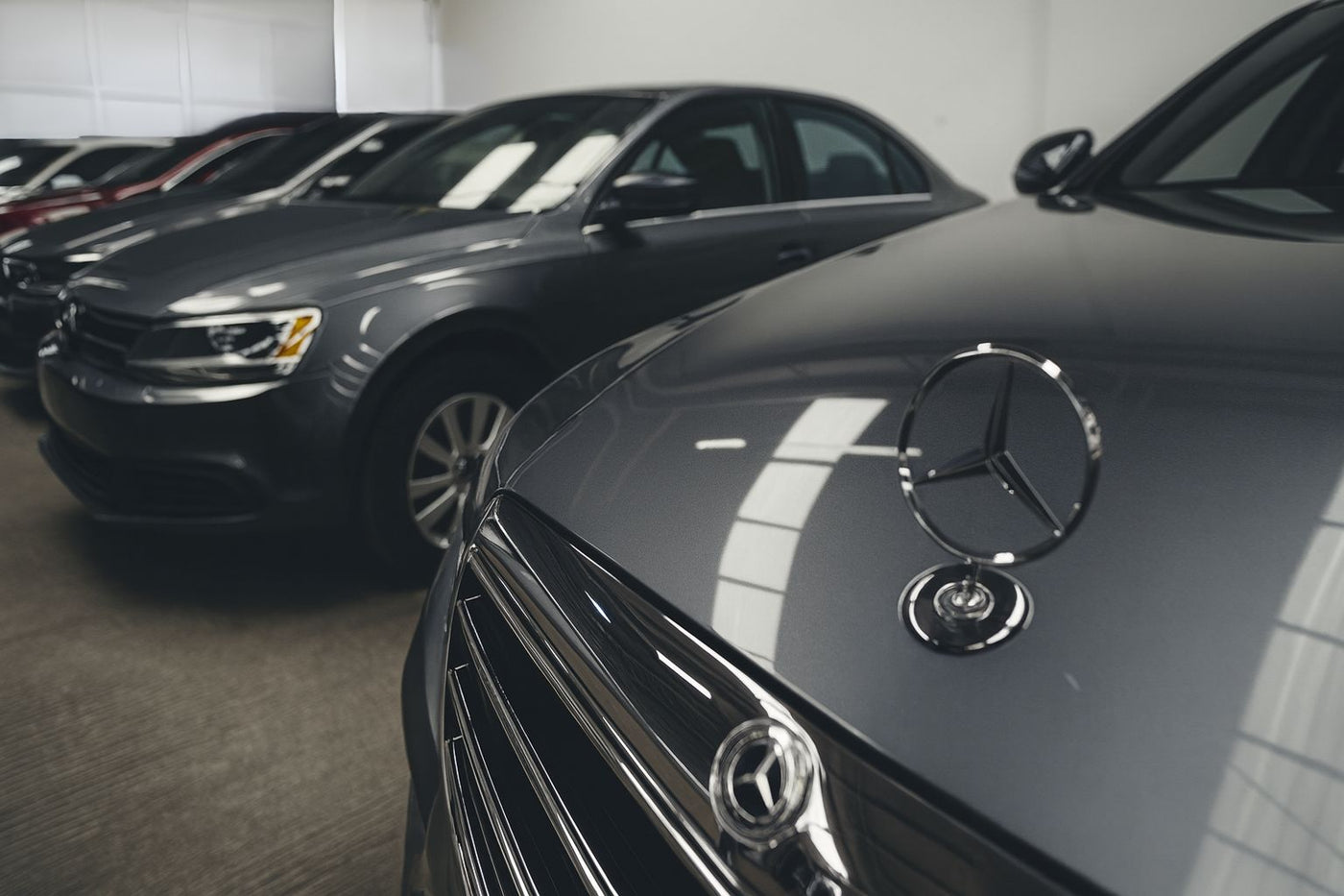 Blindagem automotiva com proteção, materiais e garantias essenciais