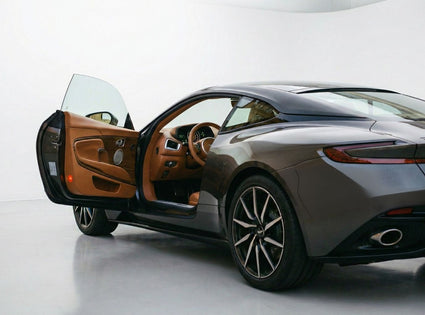 Como avaliar o interior de um carro de luxo, elegância, ergonomia e durabilidade