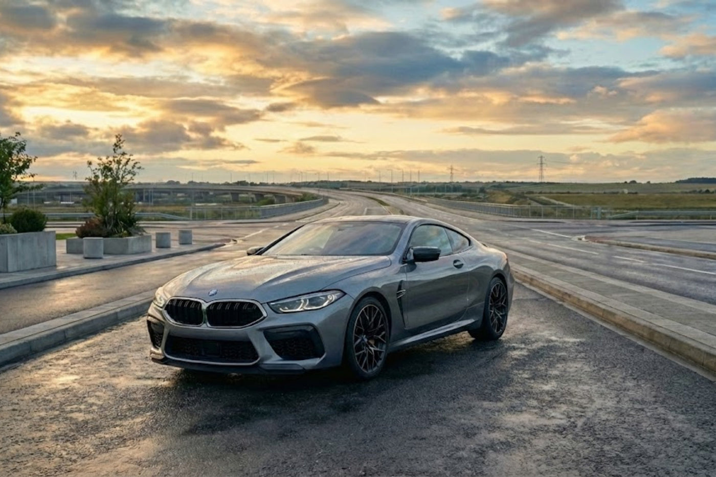 Porsche 911, AMG GT ou BMW M8, qual se encaixa melhor na experiência?