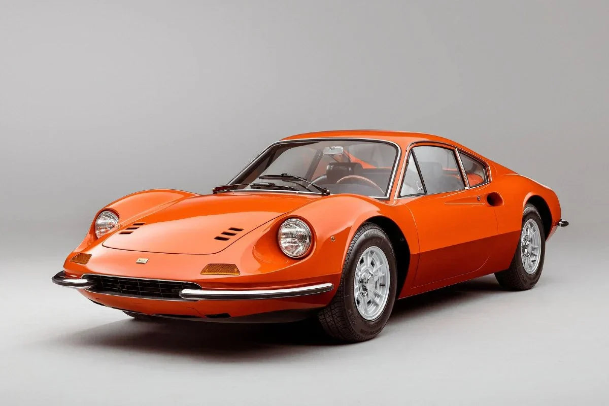 Carro clássico é o novo ativo de luxo: por que o brasileiro de alto padrão está comprando história