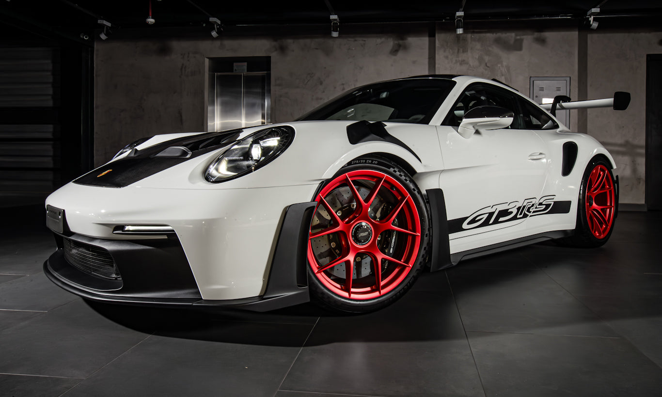 Porsche 911 GT3 ou GT3 RS: A diferença que só quem entende de esportivos percebe